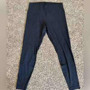 LULULEMON womens size 14, ribbed 28in black leggings, LIKE NEW